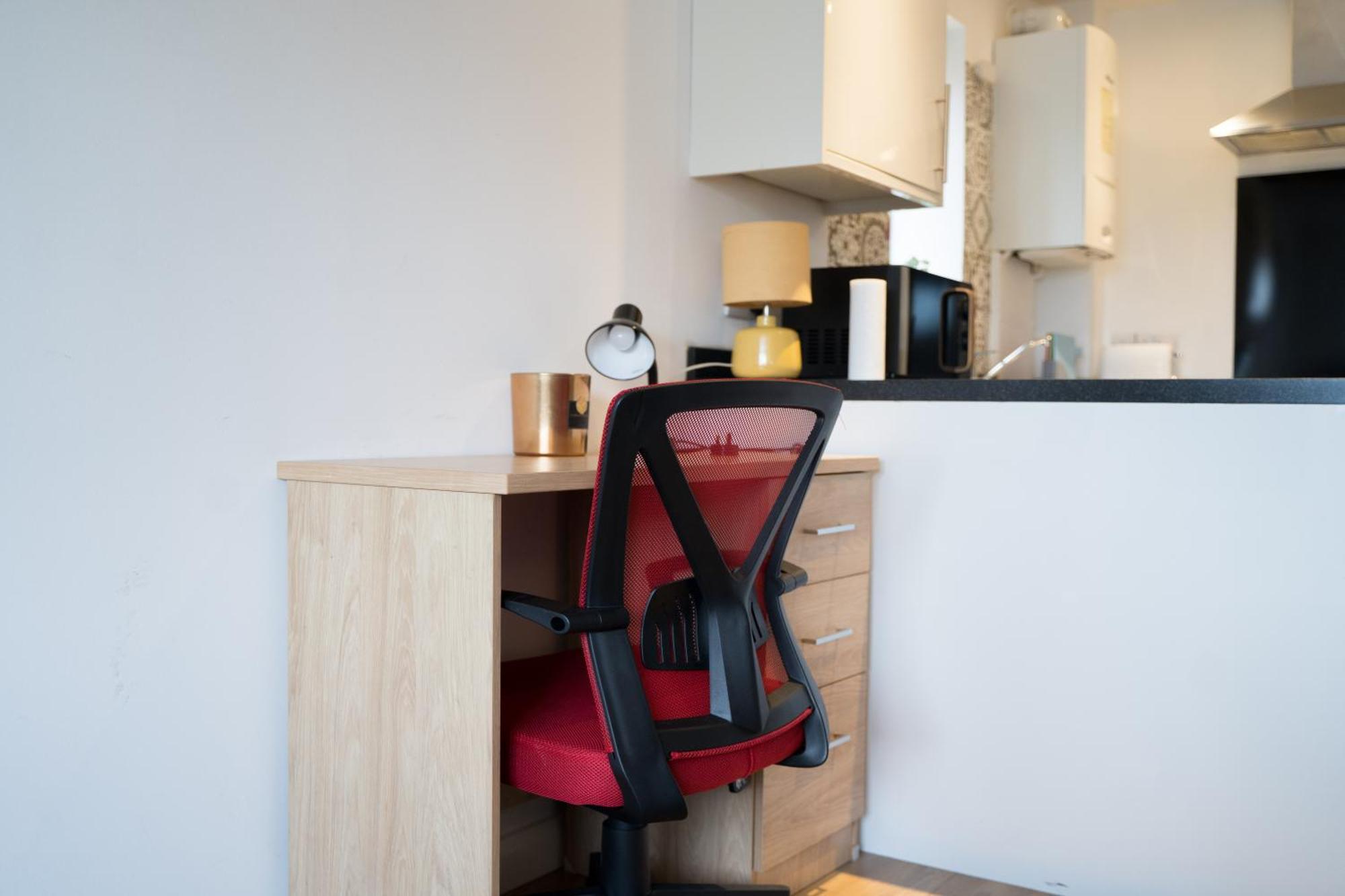 Apartamento The Kensington Apartment, Free Carpark, Ideal Location For Exploring & Nearby Places, Easy Access To Ring Road Mini Plant, Universities & Science Parks Oxford